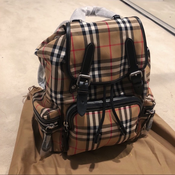 Burberry Medium Rucksack - Picture 2 of 8